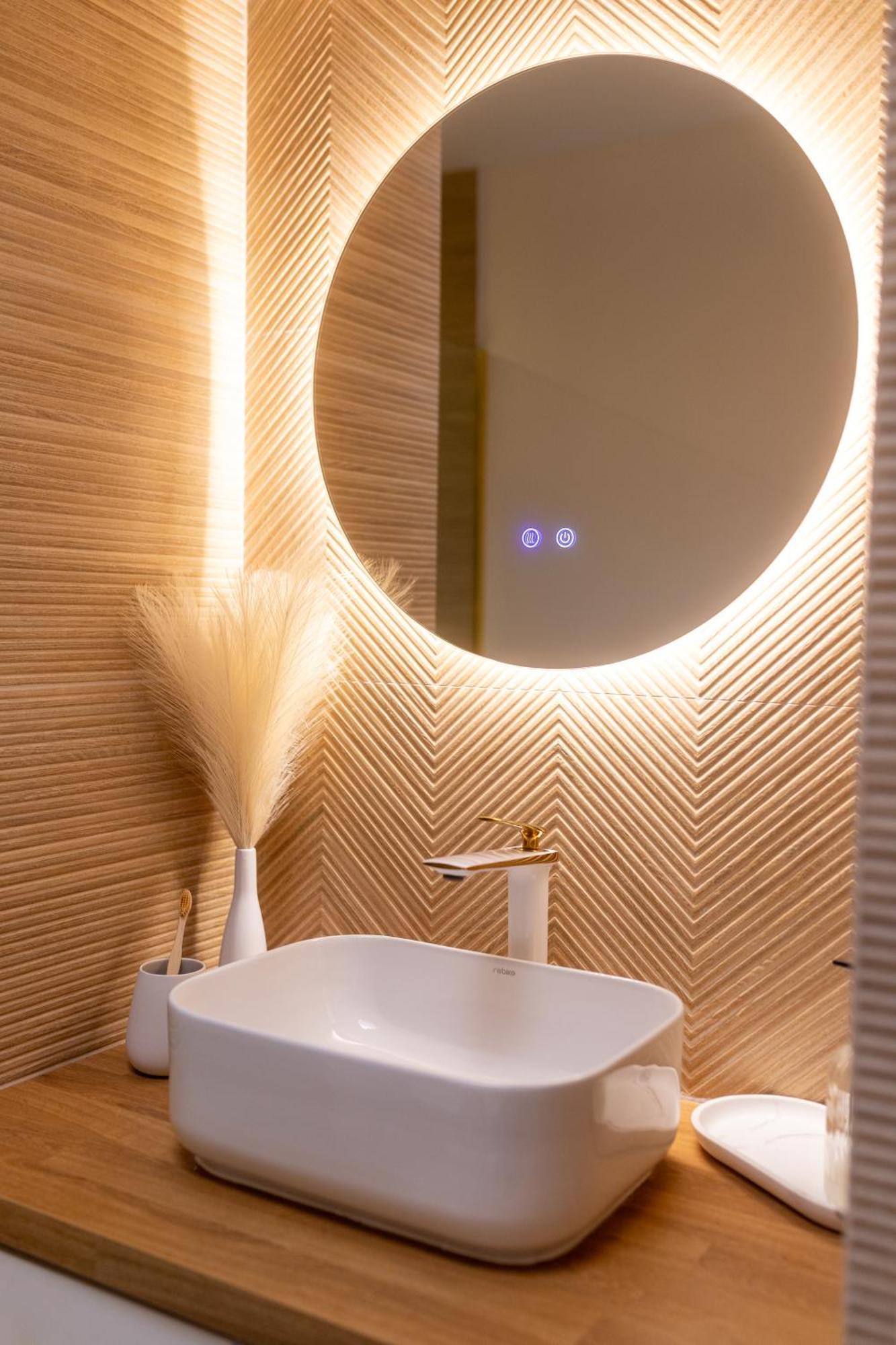 Bleyer Haus Central Apartment Oradea Ngoại thất bức ảnh